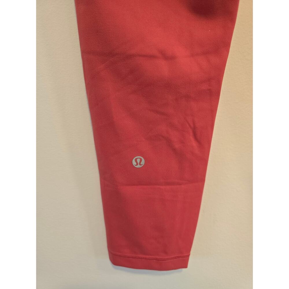 Lululemon Coral Size 6 Leggings- Preloved - Picture 5 of 6